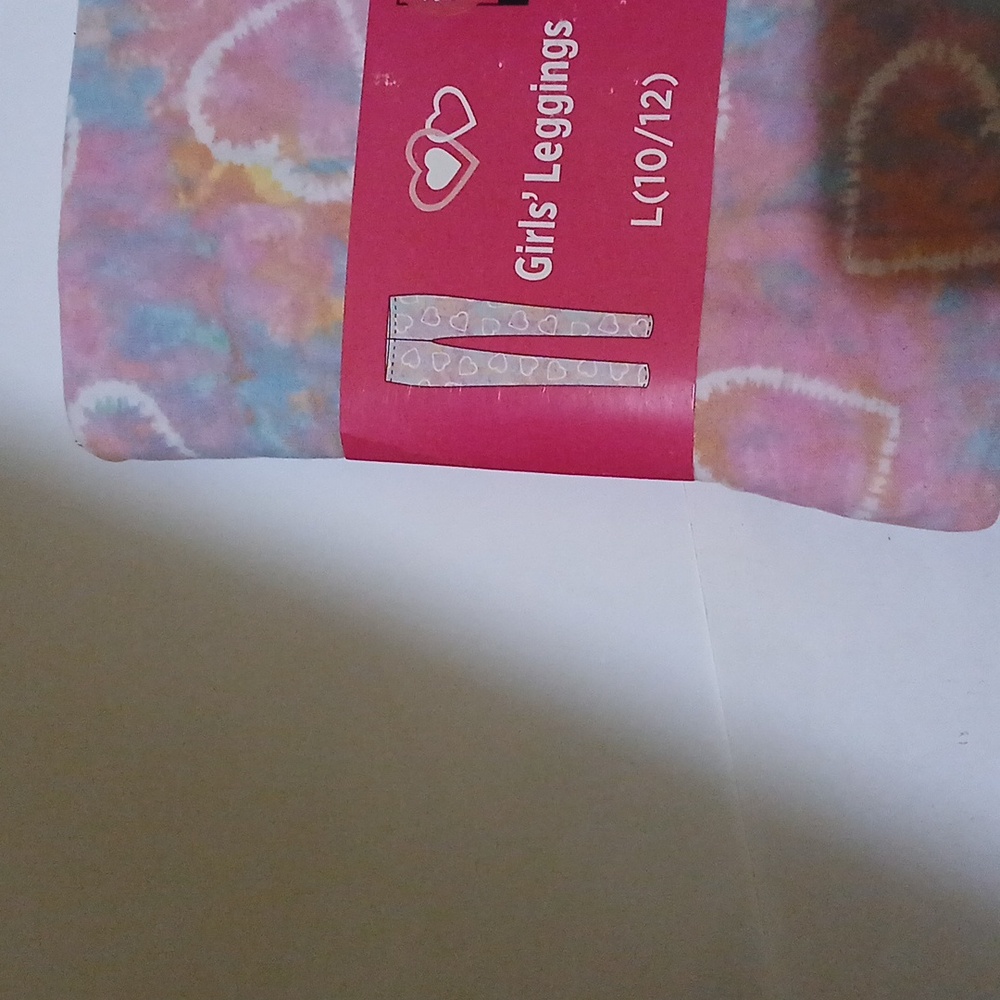 Girls Hearts Pink multi color leggings Size L NWT